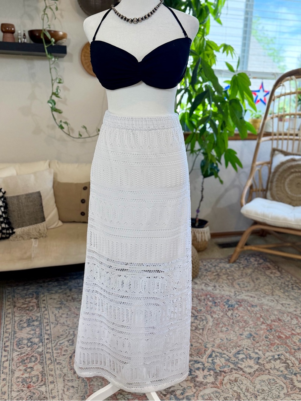 Caché Lace Swimsuit Cover Up White Long A-Line Beach Skirt Spring Summer M